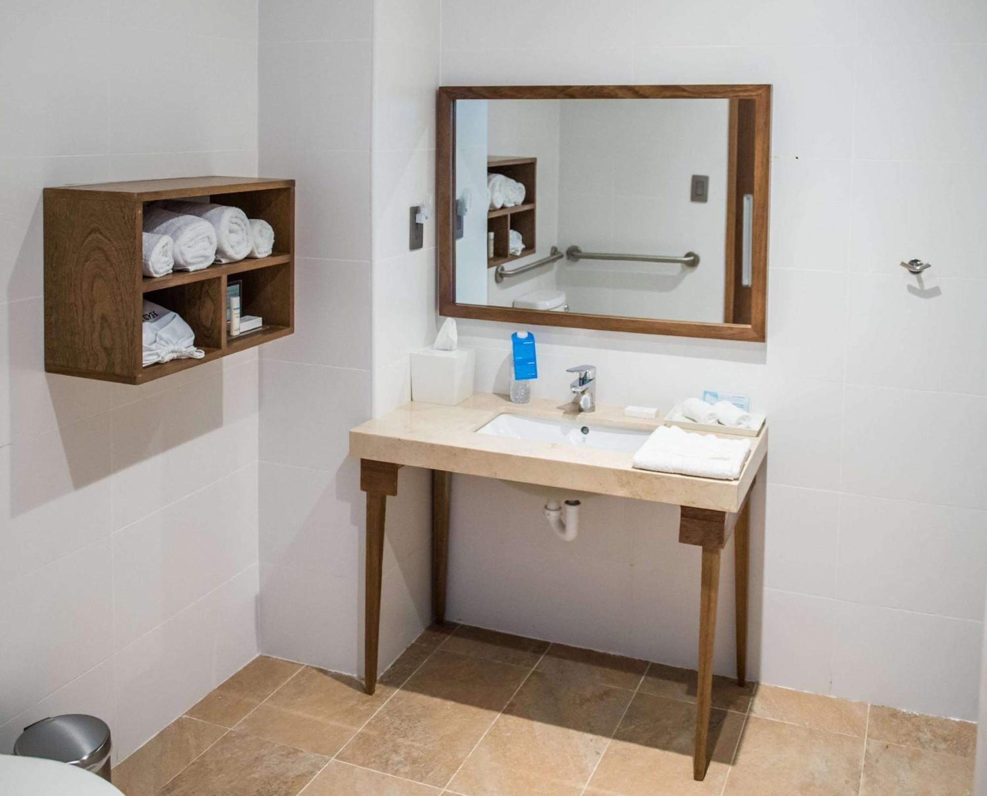 Hampton By Hilton Santo Domingo Airport Hotel Boca Chica Buitenkant foto